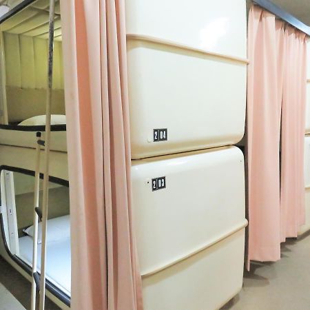 Capsule Hotel Honcho Sendai Dış mekan fotoğraf