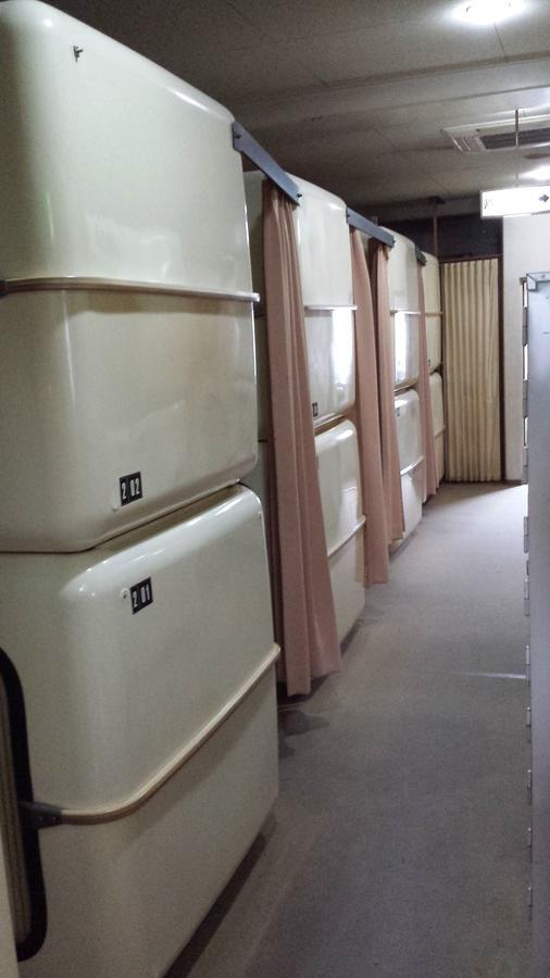 Capsule Hotel Honcho Sendai Dış mekan fotoğraf